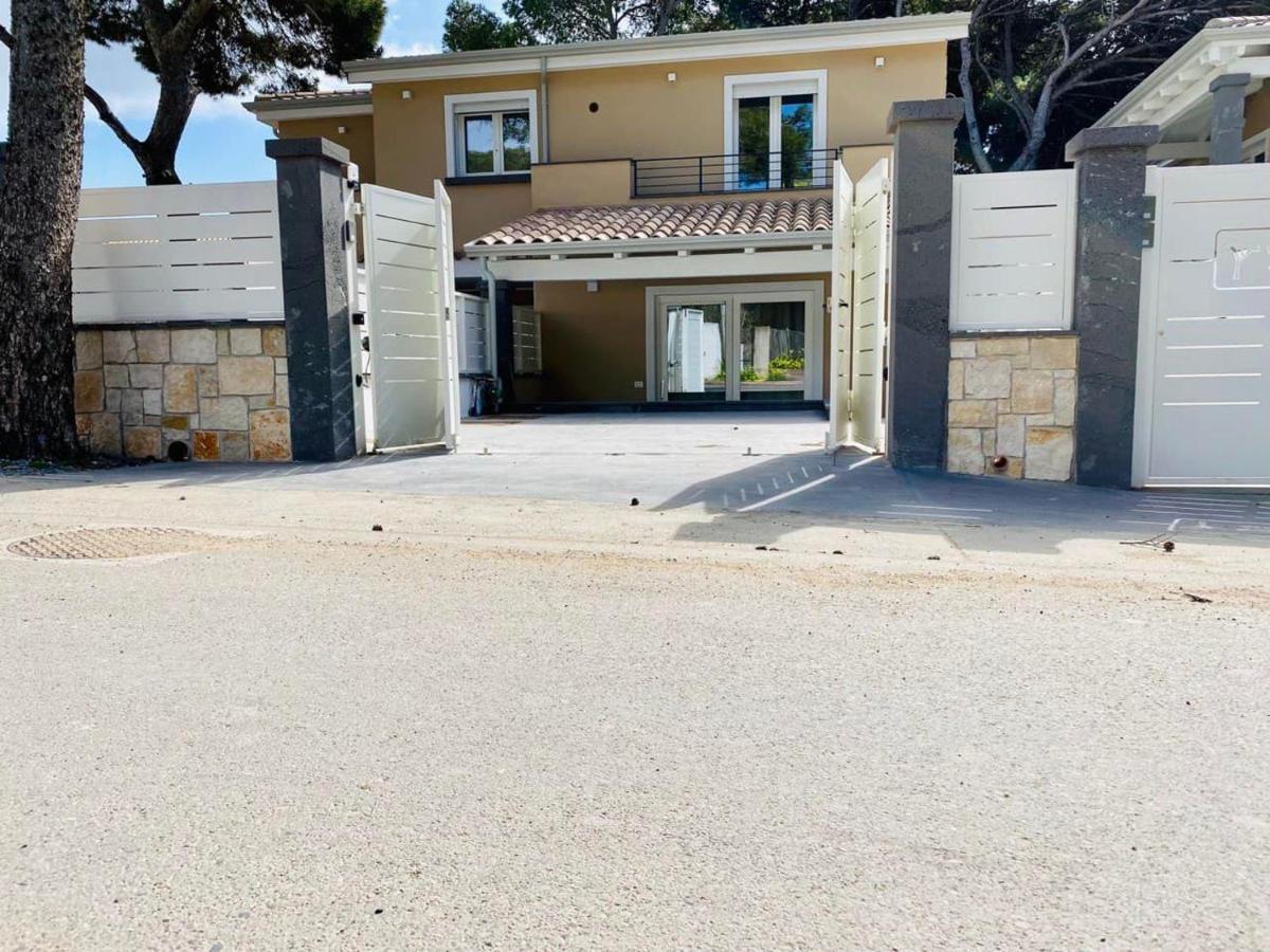 皮诺港Nuova Residenza Dei 7 Pini A Pochi Passi Dal Mare公寓 外观 照片