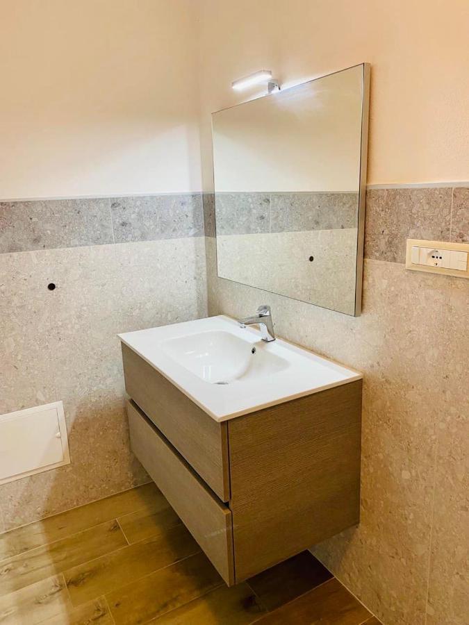 皮诺港Nuova Residenza Dei 7 Pini A Pochi Passi Dal Mare公寓 外观 照片