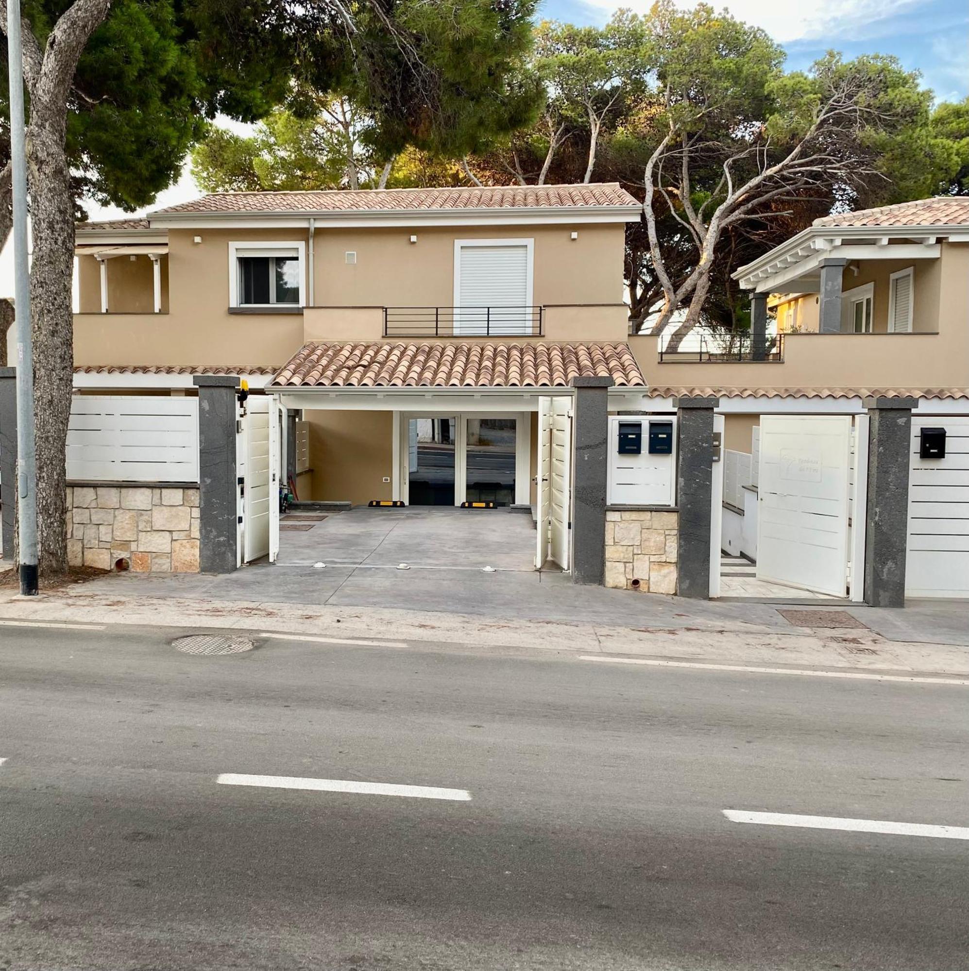 皮诺港Nuova Residenza Dei 7 Pini A Pochi Passi Dal Mare公寓 外观 照片